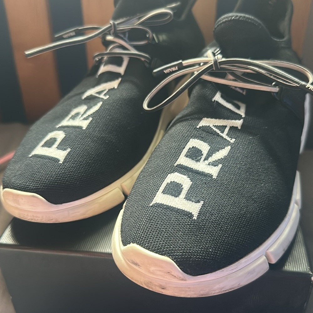 Prada slip on sneaker - Picture 2 of 5
